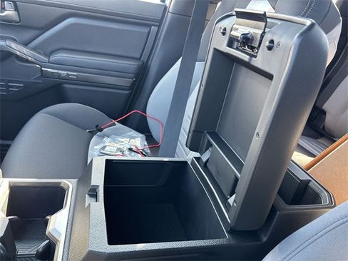 New 2025 Toyota Tacoma TRD Off-Road image 28