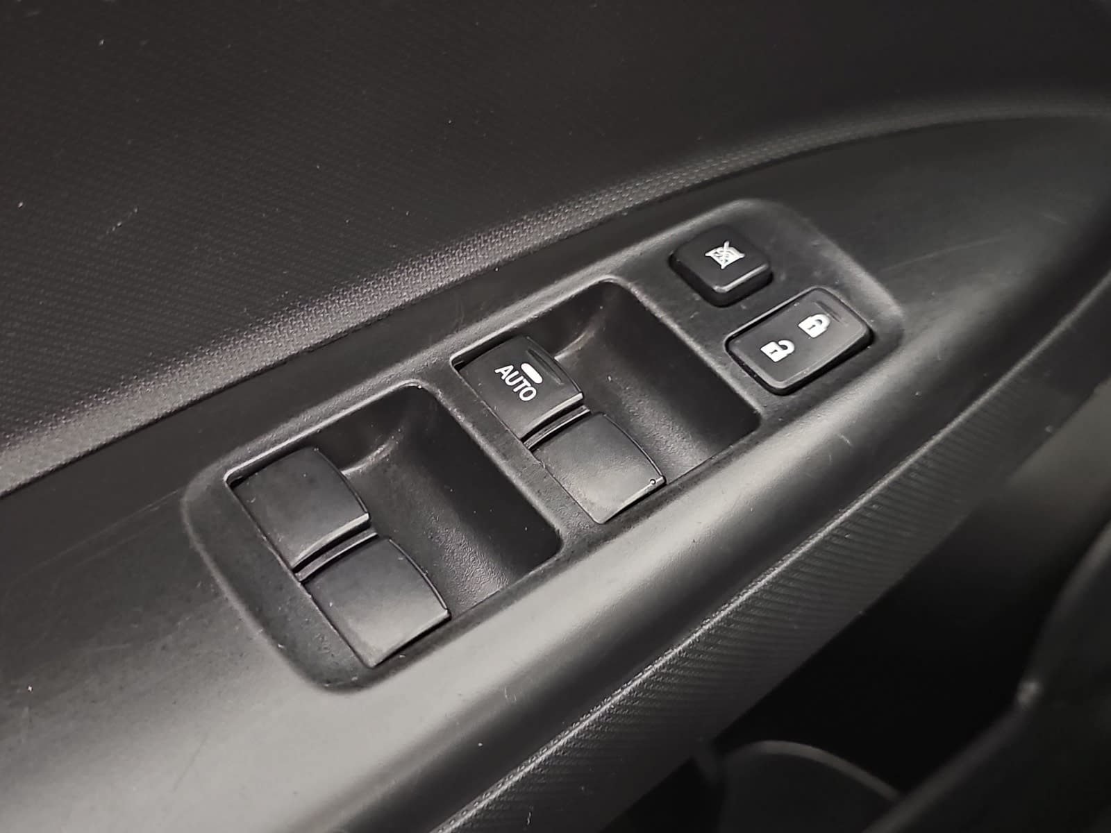 Used 2024 Mitsubishi Mirage ES FWD image 26