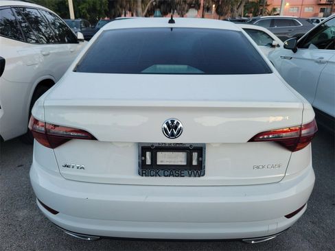 Certified 2019 Volkswagen Jetta SEL Premium image 8