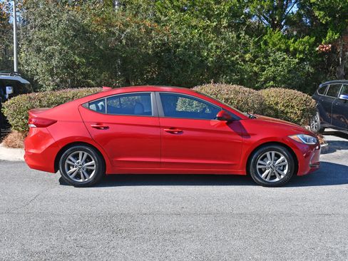 Used 2018 Hyundai Elantra Value Edition image 5