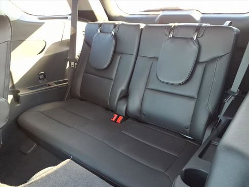 Certified 2023 Ford Explorer XLT w/ Equipment Group 202A image 11