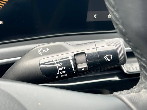 Used 2025 Kia K5 GT-Line FWD image 32