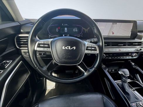 Used 2025 Kia Telluride S image 9