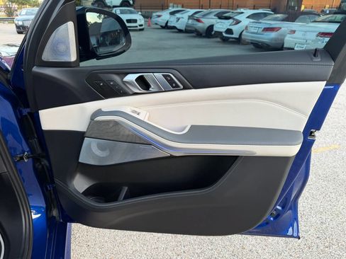 Used 2024 BMW ALPINA XB7 AWD/4WD image 28