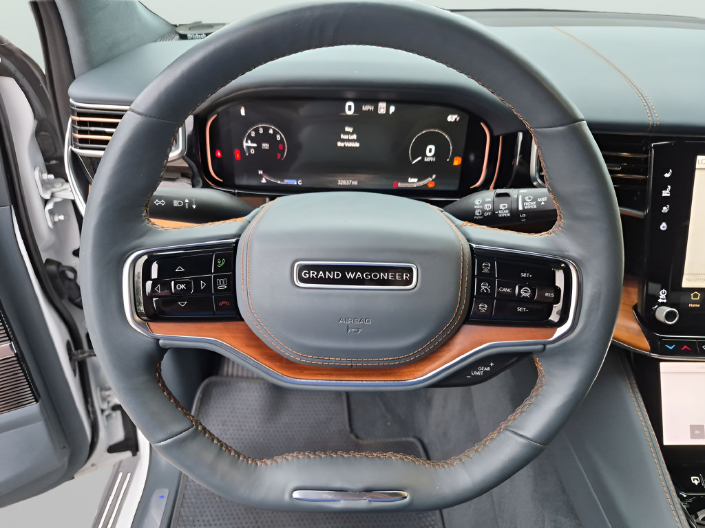 Used 2024 Jeep Grand Wagoneer Series III AWD/4WD image 23
