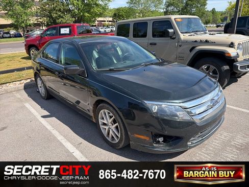 Used 2010 Ford Fusion SEL image 3