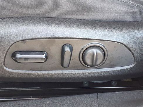 Used 2018 Chevrolet Malibu LT image 11