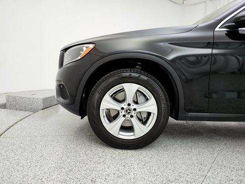 Used 2018 Mercedes-Benz GLC 300 4MATIC image 26