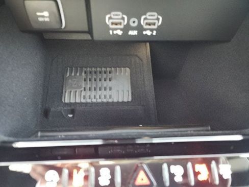 New 2026 Jeep Grand Wagoneer 4X4 image 9