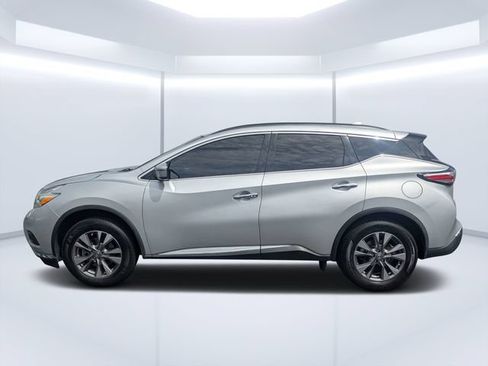 Used 2017 Nissan Murano SV FWD image 6