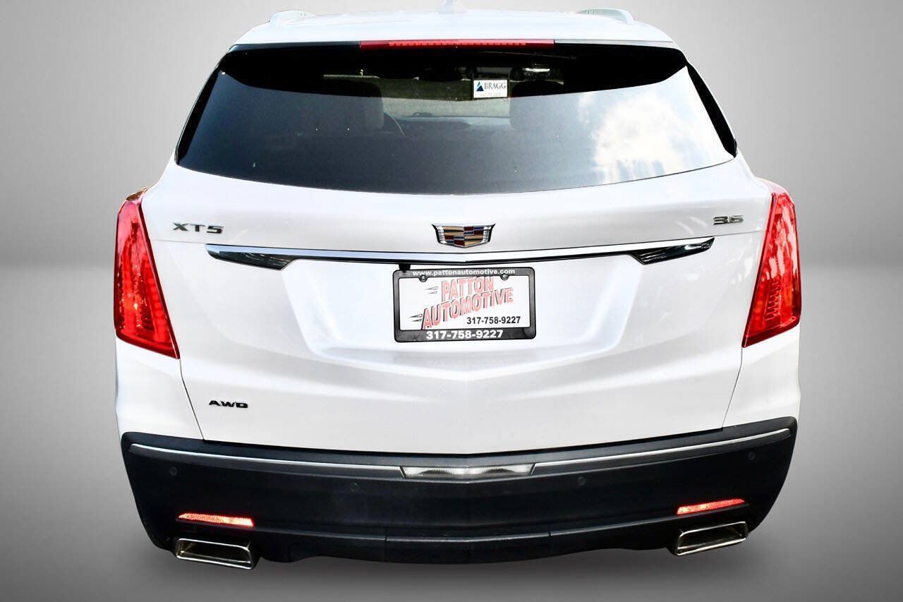 Used 2017 Cadillac XT5 Premium Luxury w/ LPO, Wheel Lock Package AWD/4WD image 6