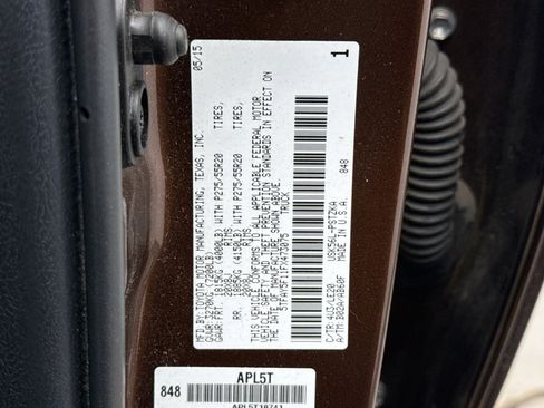 Used 2015 Toyota Tundra Platinum AWD/4WD image 24