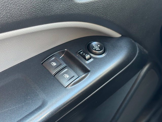 Used 2021 Chevrolet Colorado W/T w/ Custom Special Edition RWD image 31