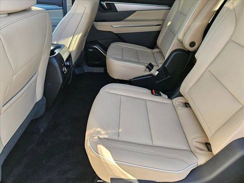 New 2026 Buick Enclave Preferred image 16