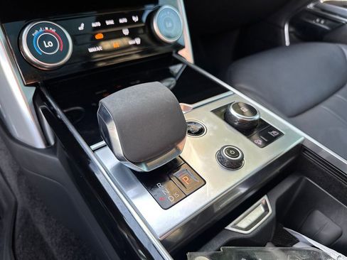 Used 2023 Land Rover Range Rover SE AWD/4WD image 26
