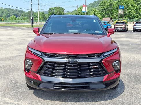 Used 2024 Chevrolet Blazer RS w/ Driver Confidence II Package AWD/4WD image 2