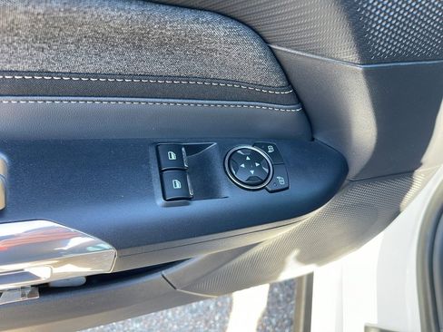 Certified 2025 Ford Mustang Coupe image 10