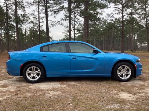 Used 2023 Dodge Charger SXT image 6
