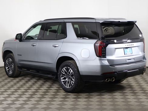 Used 2025 Chevrolet Tahoe Z71 AWD/4WD image 12