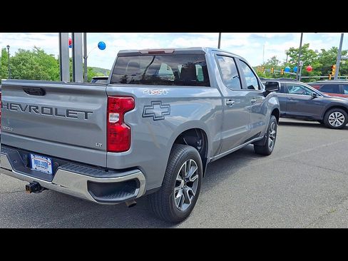 Certified 2023 Chevrolet Silverado 1500 LT AWD/4WD image 8