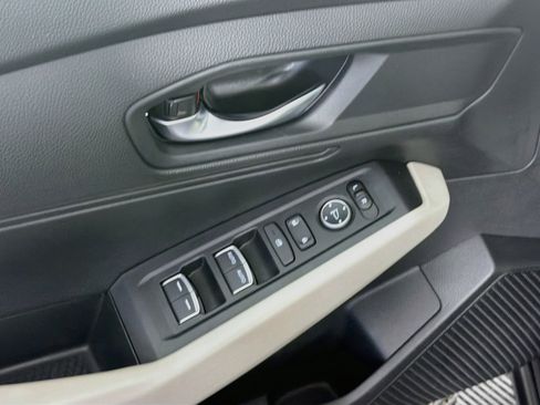 Used 2025 Honda Accord LX image 15
