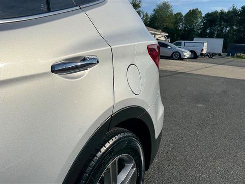 Used 2018 Hyundai Santa Fe Sport AWD/4WD image 14