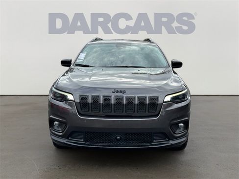 Used 2023 Jeep Cherokee Altitude Lux w/ Lux Elite Package image 2