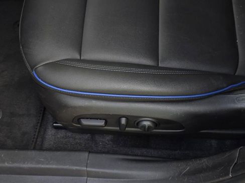 Used 2025 Buick Envista Sport Touring w/ Convenience I Package FWD image 27