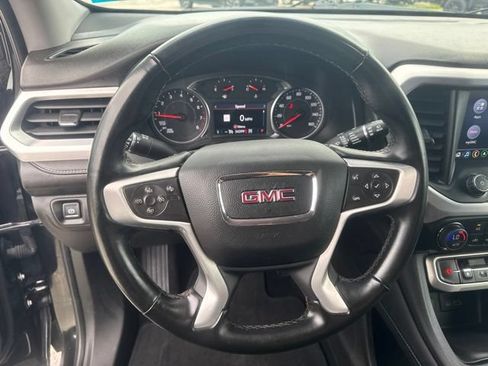Used 2023 GMC Acadia SLT AWD/4WD image 13