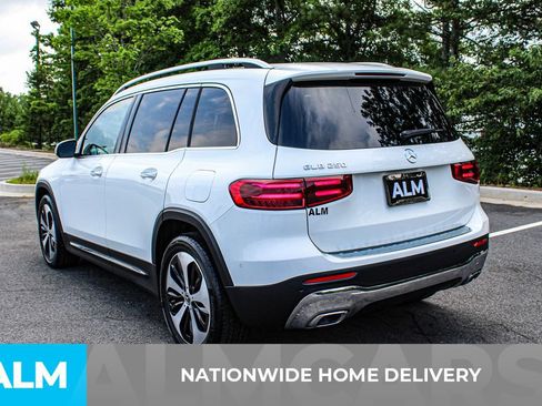 Used 2025 Mercedes-Benz GLB 250 image 5
