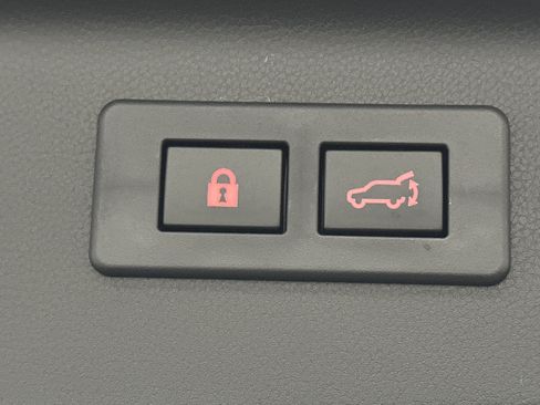 New 2025 Subaru Forester Limited image 14