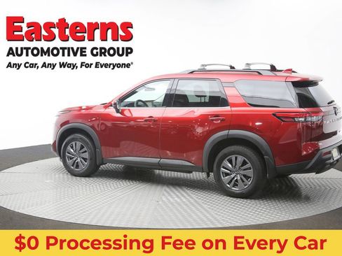 Used 2024 Nissan Pathfinder SV AWD/4WD image 64