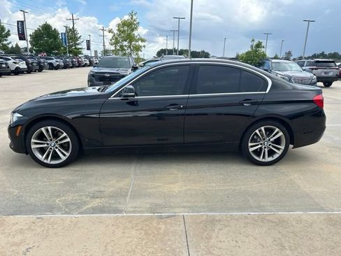 Used 2018 BMW 330i Sedan RWD image 4