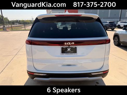 Certified 2024 Kia Carnival LX FWD image 3