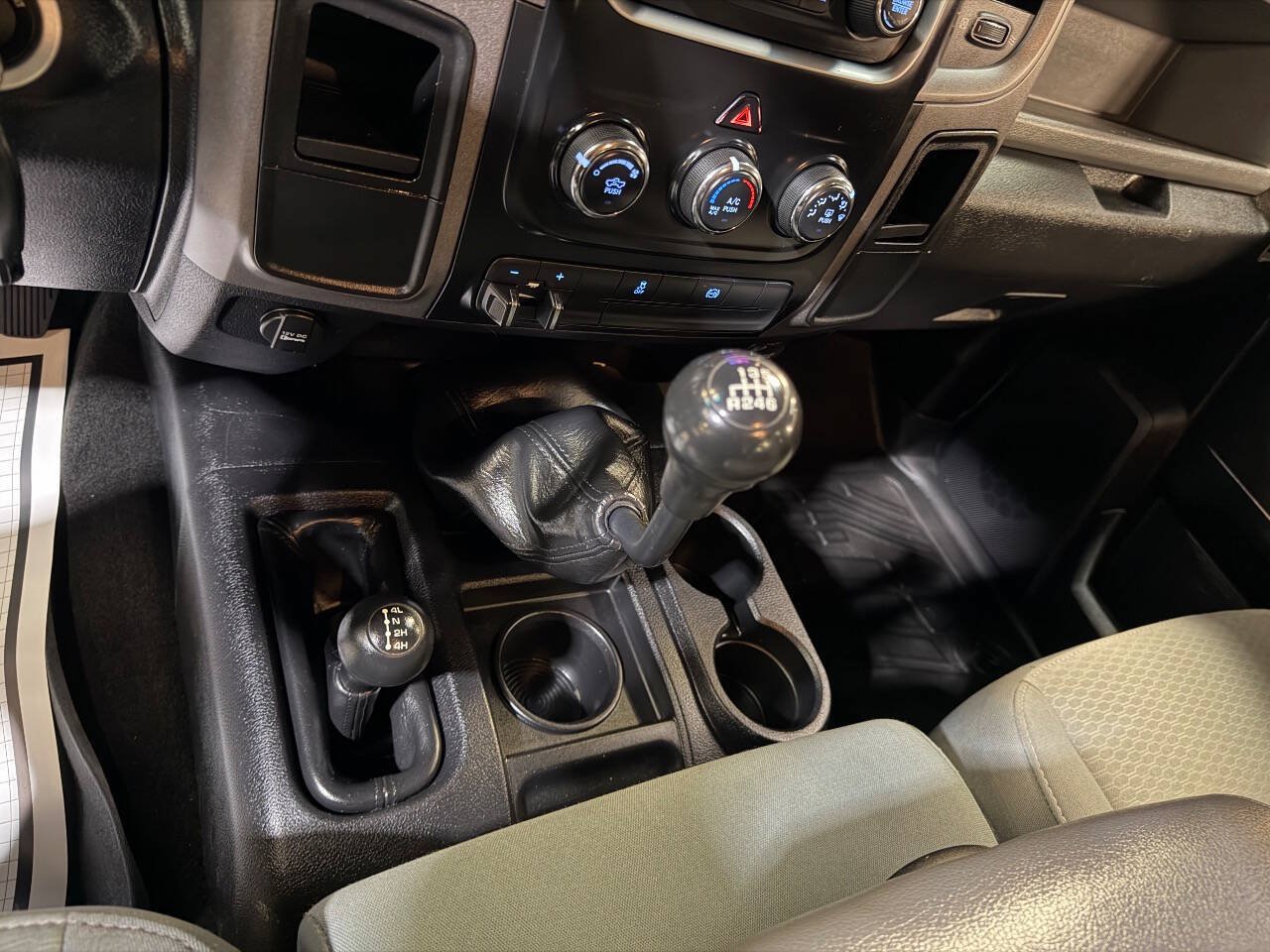 Used 2016 RAM 3500 Tradesman w/ Chrome Appearance Group AWD/4WD image 2