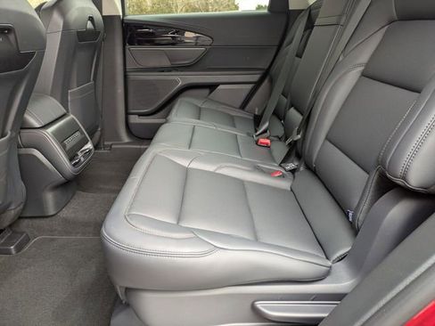 New 2026 Lincoln Nautilus Premier image 19