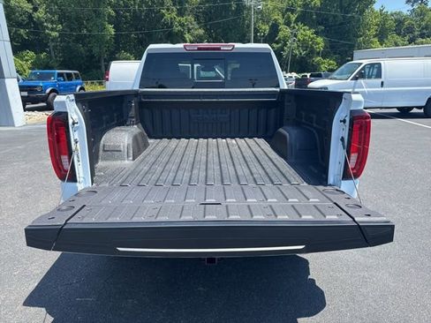 New 2026 GMC Sierra 1500 SLT w/ SLT Premium Plus Package AWD/4WD image 14