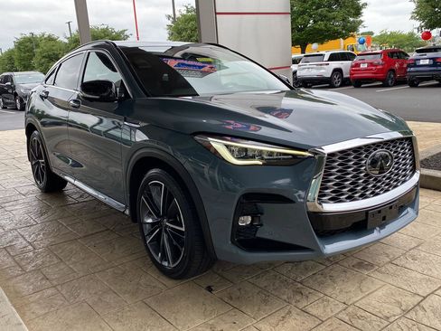 Used 2023 INFINITI QX55 Sensory w/ Lighting Package AWD/4WD image 3
