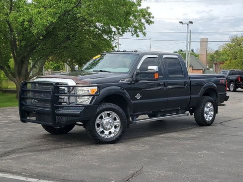 Used 2015 Ford F250 Lariat w/ Lariat Ultimate Package AWD/4WD image 31