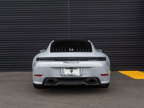 Used 2026 Porsche 911 Carrera 4S AWD/4WD image 8