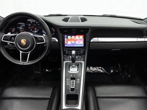 Used 2017 Porsche 911 Carrera 4 image 68
