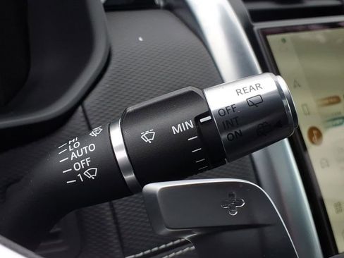 Used 2022 Land Rover Discovery HSE R-Dynamic image 23