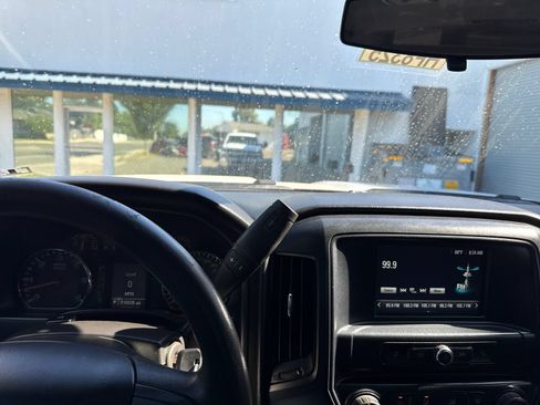Used 2018 Chevrolet Silverado 3500 W/T RWD image 17
