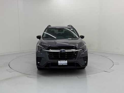 Certified 2025 Subaru Ascent Limited image 9