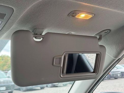 New 2026 Hyundai Venue SEL FWD image 27