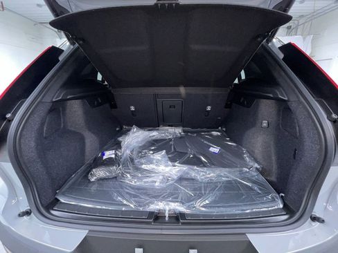 New 2026 Volvo XC40 B5 Ultra w/ Protection Package Premier image 16