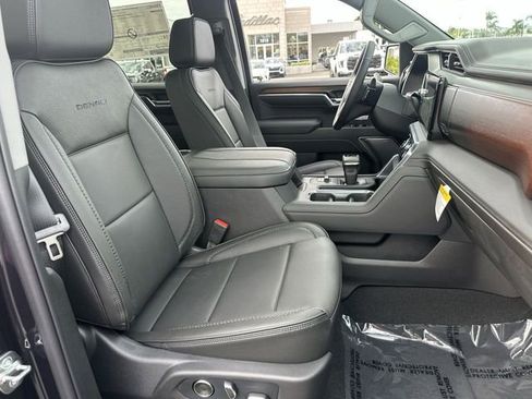 New 2026 GMC Sierra 1500 Denali w/ Denali Reserve Package image 29