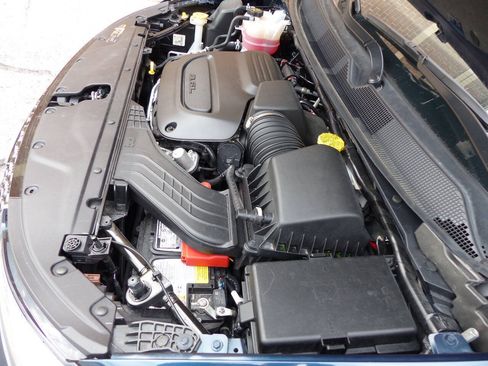 Used 2025 Chrysler Pacifica Select FWD image 31