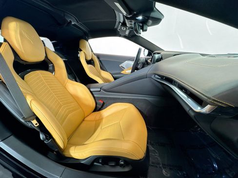 Used 2023 Chevrolet Corvette Z06 image 20