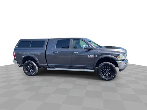 Used 2018 RAM 2500 Laramie w/ Cold Weather Group AWD/4WD image 9